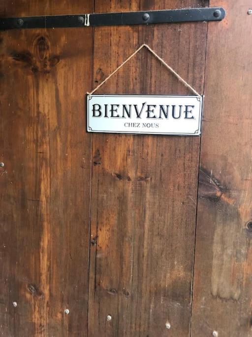 La Tour Charmant Tres Bien Situe Minimum 2 Nuits Merci Tours-en-Savoie Exterior foto